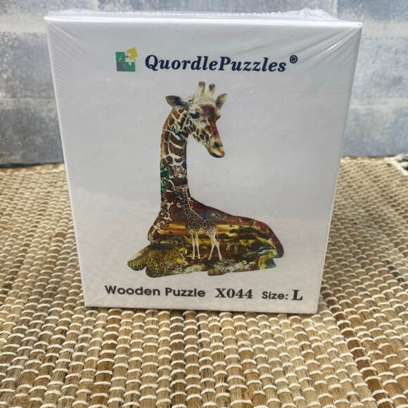 NEW Sealed Quordle Wooden Puzzle "African Spots" Giraffe X044 Large 18" x 18" - Picture 1 of 5